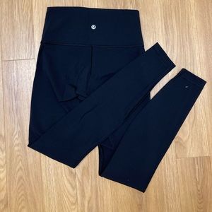 Black Lululemon align leggings